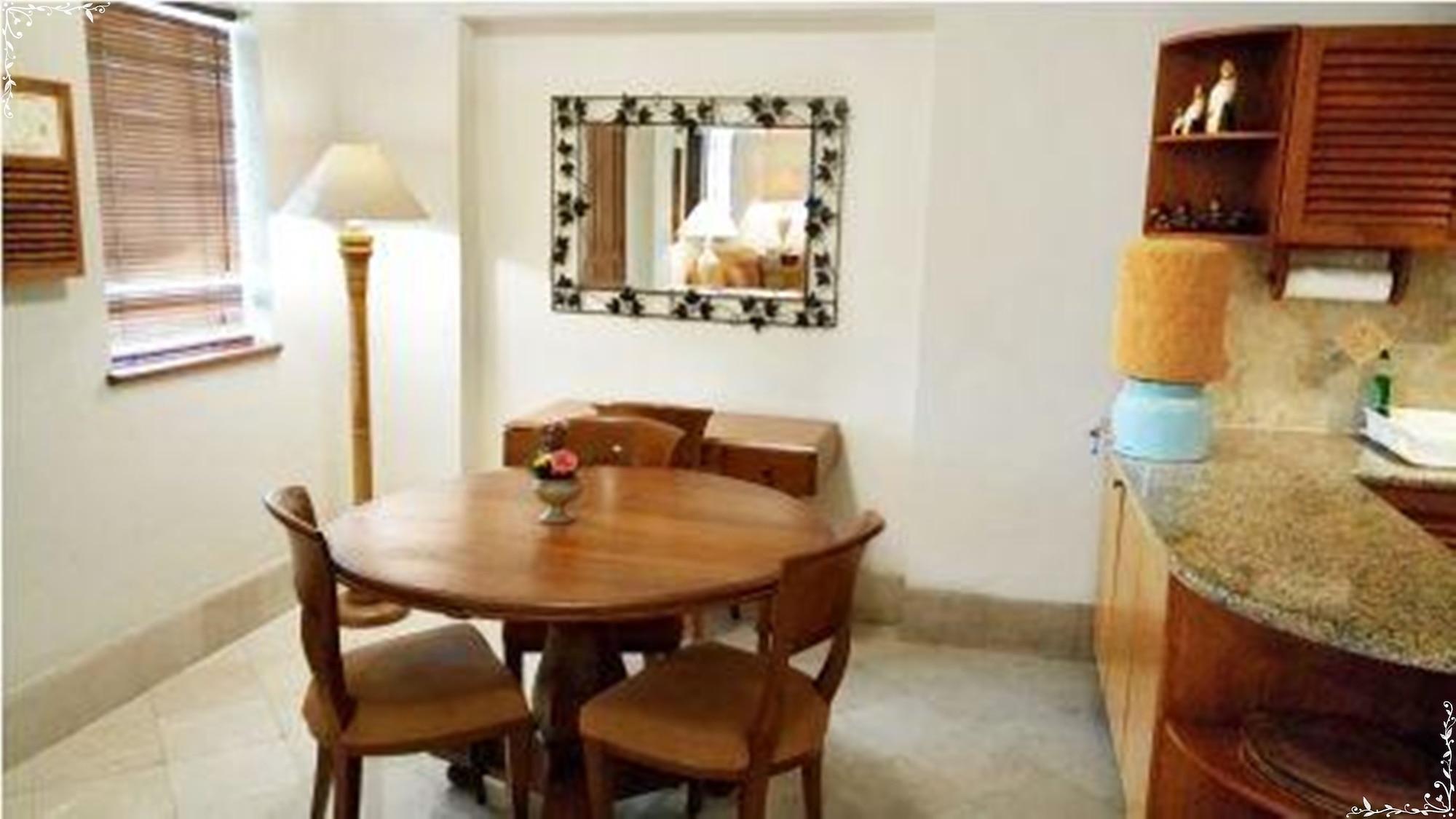 Club Bali Family Suites @ Legian Beach Экстерьер фото
